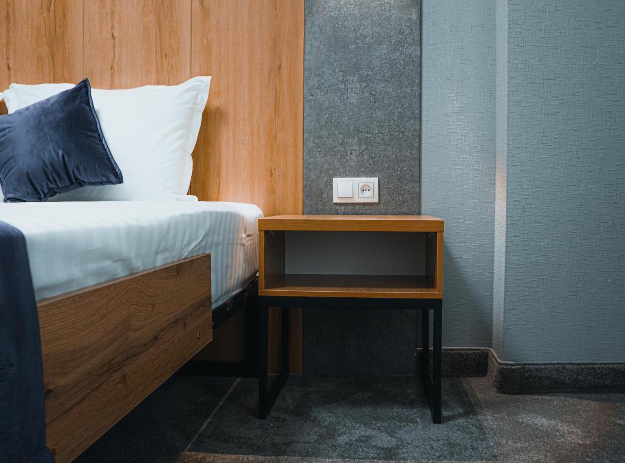 Demure Hotel Ташкент Екстериор снимка