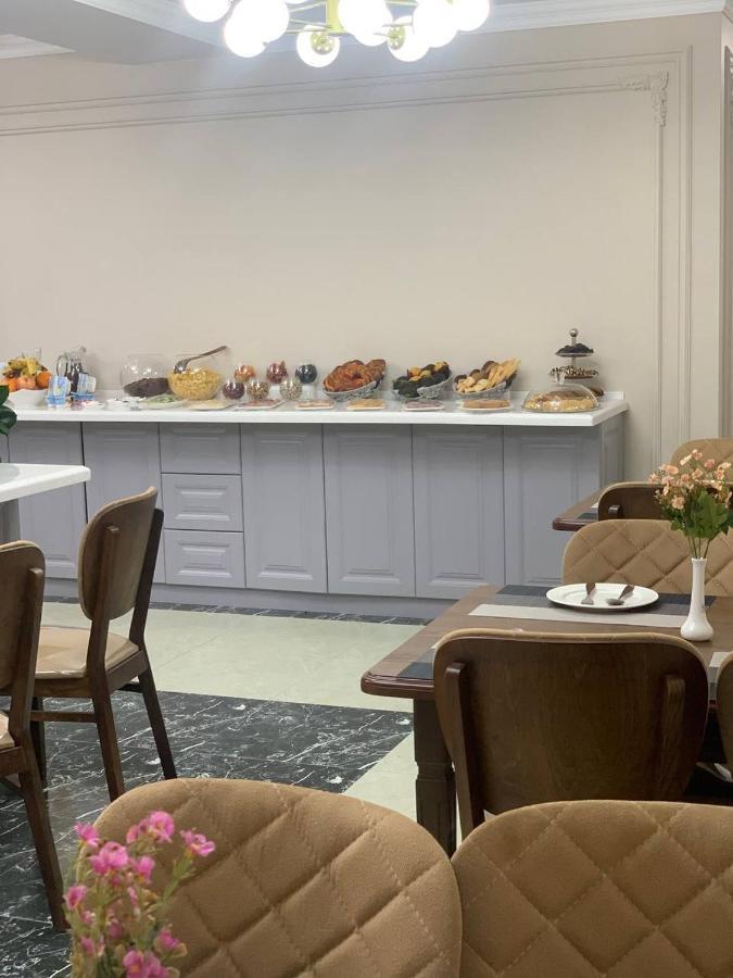 Demure Hotel Ташкент Екстериор снимка
