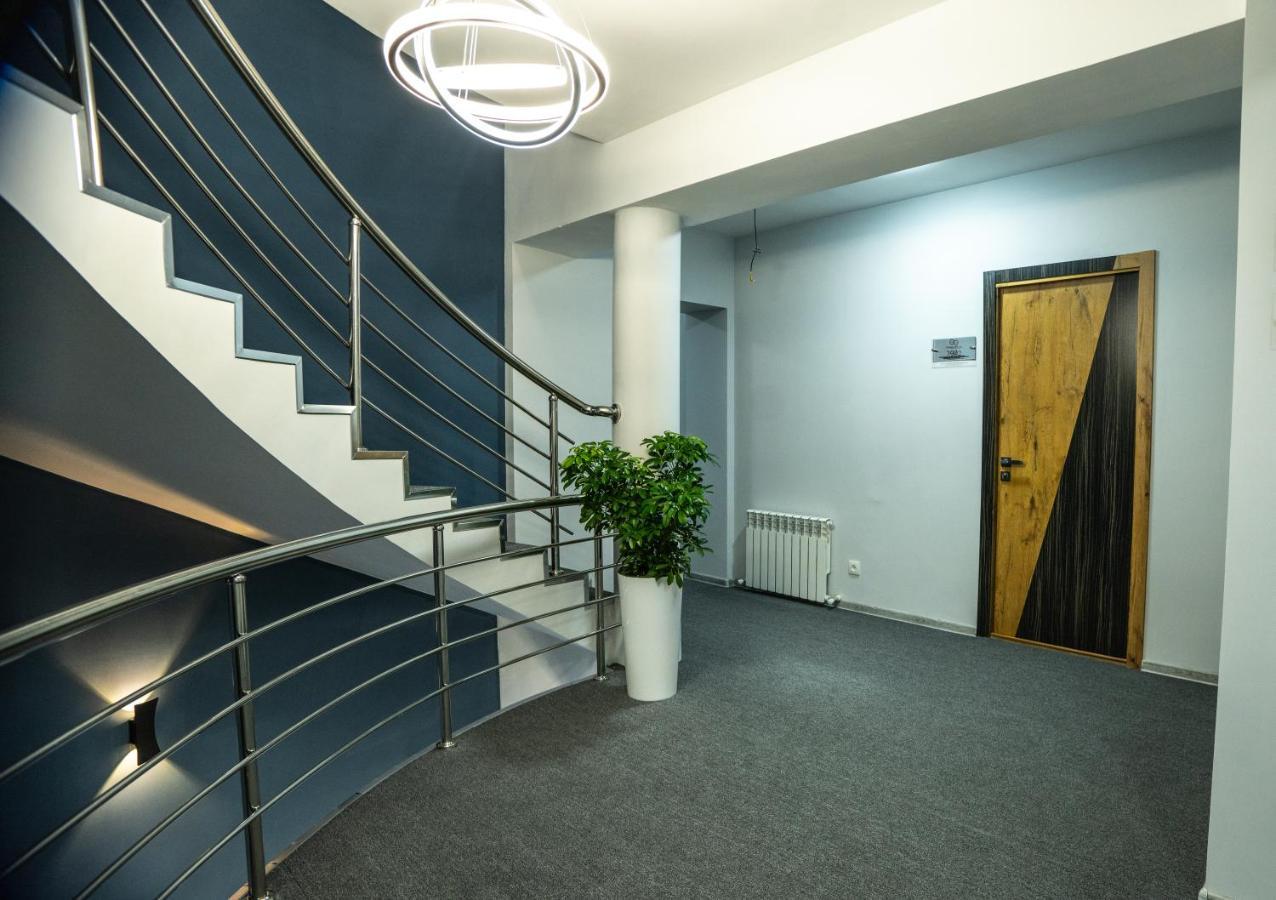 Demure Hotel Ташкент Екстериор снимка