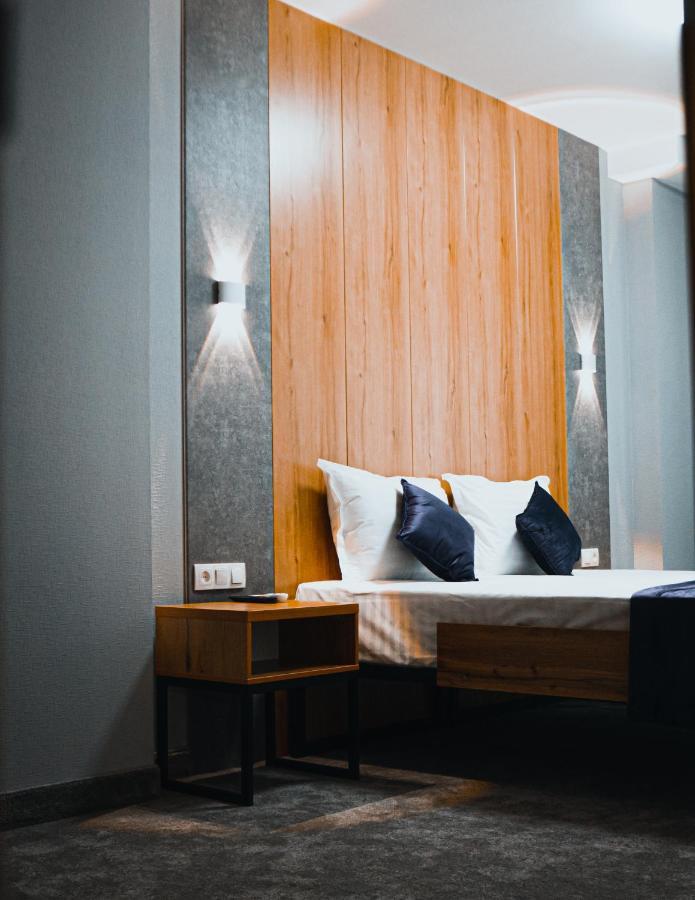 Demure Hotel Ташкент Екстериор снимка